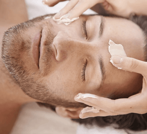 Gesichtsbehandlung - für Männer (IS Clinical) - Belrue