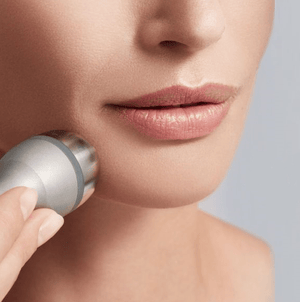 Gesichtsbehandlung - IS CLINICAL + Ultraschall (Collagen) - Belrue