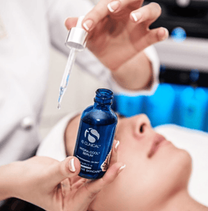 Gesichtsbehandlung - Tiefenreinigung (IS Clinical) - Belrue