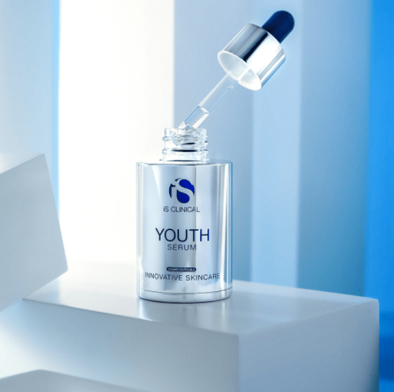 IS Clinical Treat Youth Serum 30ml - Belrue