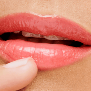 jane iredale - HydroPure Hyaluronic Lip Gloss - Spiced Peach 3.75ml - Belrue