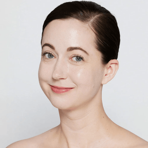 jane iredale - Skintuition SPF 30 Radiance - Boosting Liquid Foundation - 10 Fair 30ml - Belrue