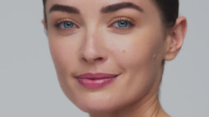 jane iredale - Skintuition SPF 30 Radiance-Boosting Liquid Foundation - 36 Light Medium 30ml