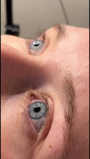 Wimpernlifting + färben + Keratin Booster