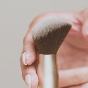 Jane Iredale - Multi-Use Blending Brush