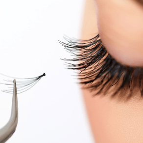 Wimpernverlängerung - Auffüllen 2 - 3D Technik Nach 3 Wochen - Belrue